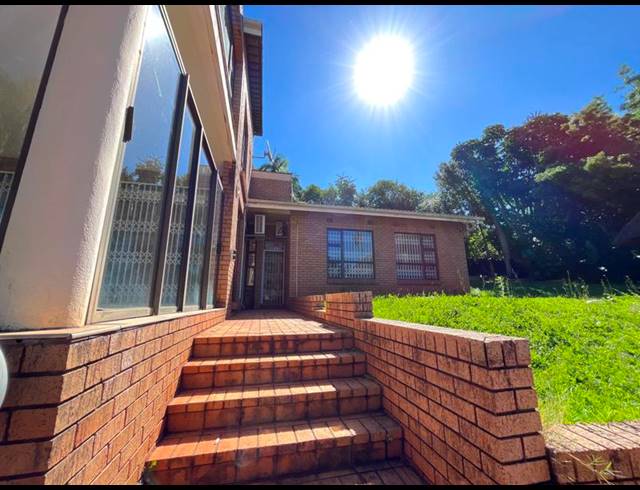 5 BEDROOM HOUSE FOR SALE IN NYALA PARK